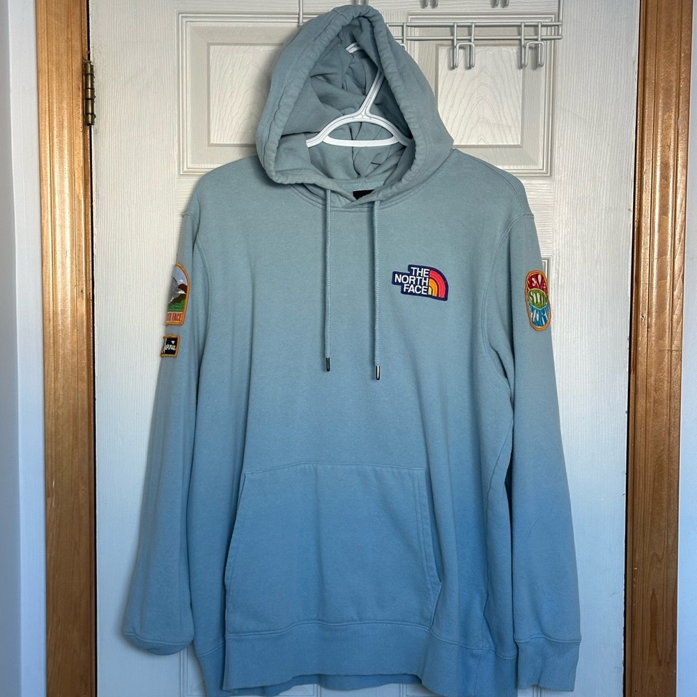 XL North Face Women's Hoodie - Logo Patch Pullover